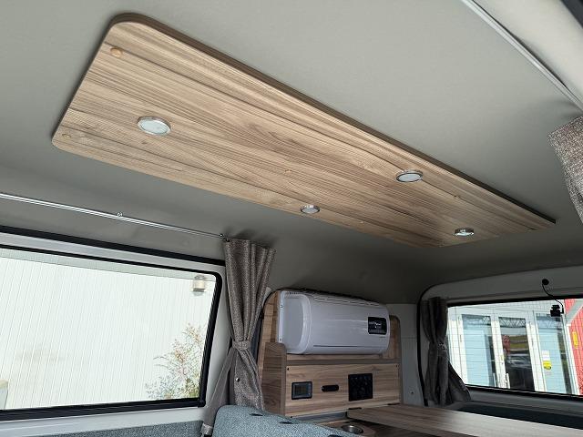 タウンエースバン キャンパー鹿児島製リベロCS/4WD/リチウム200A/12Vエアコン/750Wインバーター/パナソニックフローティングナビ/バックミラーモニター/前後ドラレコ/ユーザー買取/ワンオーナー(12枚目)