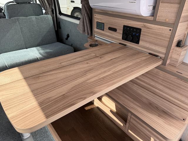 タウンエースバン キャンパー鹿児島製リベロCS/4WD/リチウム200A/12Vエアコン/750Wインバーター/パナソニックフローティングナビ/バックミラーモニター/前後ドラレコ/ユーザー買取/ワンオーナー(19枚目)