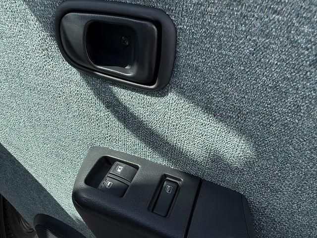 タウンエースバン キャンパー鹿児島製リベロCS/4WD/リチウム200A/12Vエアコン/750Wインバーター/パナソニックフローティングナビ/バックミラーモニター/前後ドラレコ/ユーザー買取/ワンオーナー(48枚目)