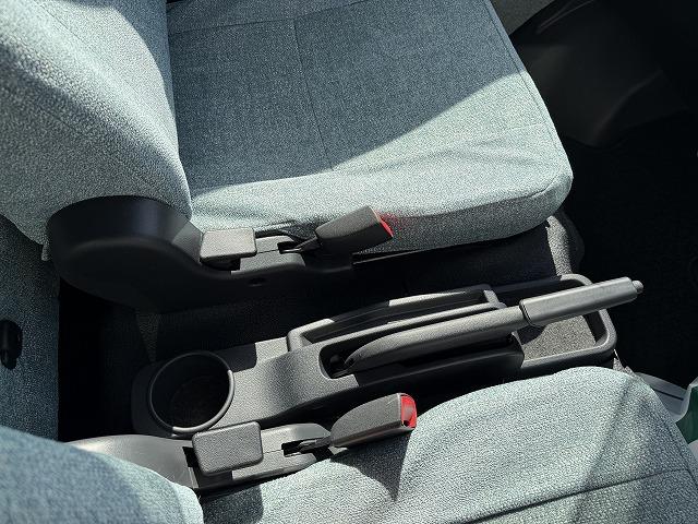 タウンエースバン キャンパー鹿児島製リベロCS/4WD/リチウム200A/12Vエアコン/750Wインバーター/パナソニックフローティングナビ/バックミラーモニター/前後ドラレコ/ユーザー買取/ワンオーナー(54枚目)