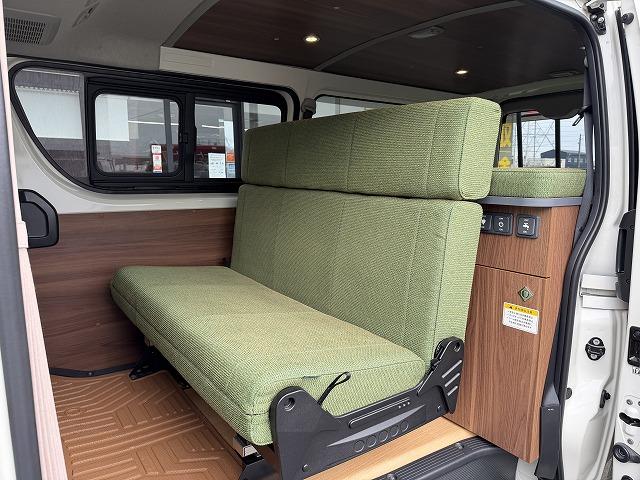 ハイエースバン トイファクトリー製グリーンバディ/ディーゼル4WD/電装パッケージ/2段ベッドマット/FFヒーター/TRDフロントスポイラー/ライノラックルーフラック・オーニング/リアラダー/トヨタTSS(14枚目)