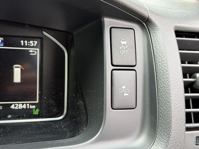 ハイエースバン トイファクトリー製グリーンバディ/ディーゼル4WD/電装パッケージ/2段ベッドマット/FFヒーター/TRDフロントスポイラー/ライノラックルーフラック・オーニング/リアラダー/トヨタTSS(47枚目)