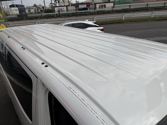 ＮＶ３５０キャラバンバン 　バンテック新潟製ＶＲ４７０／４ナンバーキャンピング／２段ベッドマット／ロングスライドシート／シンクシャワー／後席ｔＶモニター／ナビ／フルセグ（7枚目）