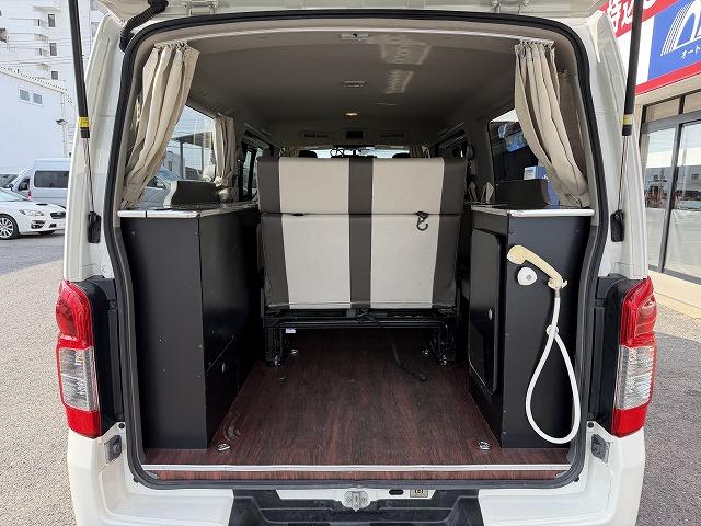ＮＶ３５０キャラバンバン 　バンテック新潟製ＶＲ４７０／４ナンバーキャンピング／２段ベッドマット／ロングスライドシート／シンクシャワー／後席ｔＶモニター／ナビ／フルセグ（10枚目）
