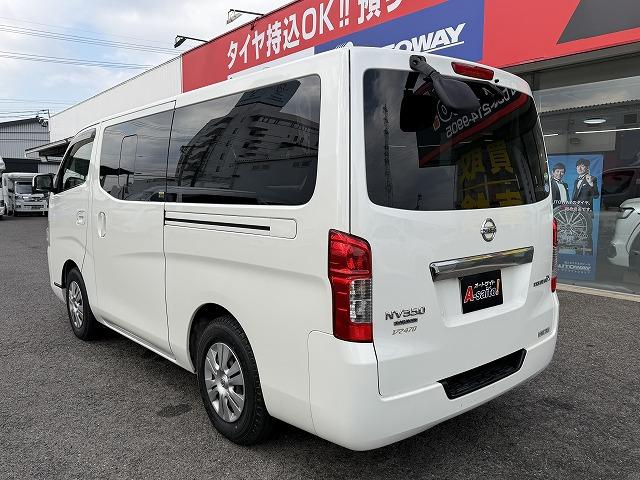 ＮＶ３５０キャラバンバン 　バンテック新潟製ＶＲ４７０／４ナンバーキャンピング／２段ベッドマット／ロングスライドシート／シンクシャワー／後席ｔＶモニター／ナビ／フルセグ（25枚目）