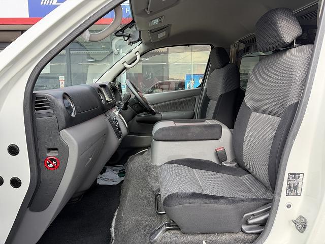 ＮＶ３５０キャラバンバン 　バンテック新潟製ＶＲ４７０／４ナンバーキャンピング／２段ベッドマット／ロングスライドシート／シンクシャワー／後席ｔＶモニター／ナビ／フルセグ（31枚目）