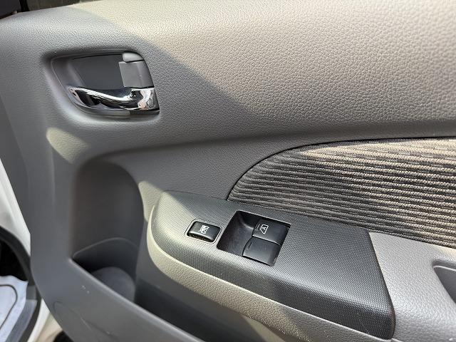 ＮＶ３５０キャラバンバン 　バンテック新潟製ＶＲ４７０／４ナンバーキャンピング／２段ベッドマット／ロングスライドシート／シンクシャワー／後席ｔＶモニター／ナビ／フルセグ（33枚目）