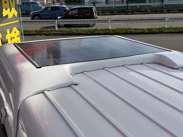 ハイエースワゴン 　トイファクトリー製ＺＡＲＡ／４ＷＤ／エアロソーラー／アウターウインドウ／コーナーセンサー／サブバッテリー／走行充電／８インチナビ／フリップダウンモニター（9枚目）