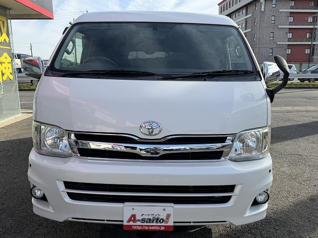 ハイエースワゴン 　トイファクトリー製ＺＡＲＡ／４ＷＤ／エアロソーラー／アウターウインドウ／コーナーセンサー／サブバッテリー／走行充電／８インチナビ／フリップダウンモニター（28枚目）