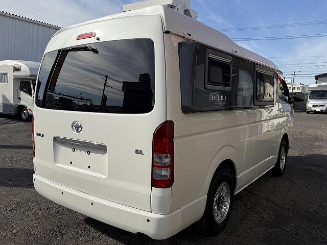 ハイエースワゴン 　トイファクトリー製ＺＡＲＡ／４ＷＤ／エアロソーラー／アウターウインドウ／コーナーセンサー／サブバッテリー／走行充電／８インチナビ／フリップダウンモニター（33枚目）