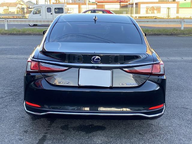 ＥＳ ＥＳ３００ｈ　サンルーフ／純正ナビＴＶ／Ｂカメラ／ビルトインＥＴＣ／ベンチレーション＆シートヒーター／スマートキー＆プッシュスタート／リア電動シェード／ステアリングヒーター（9枚目）