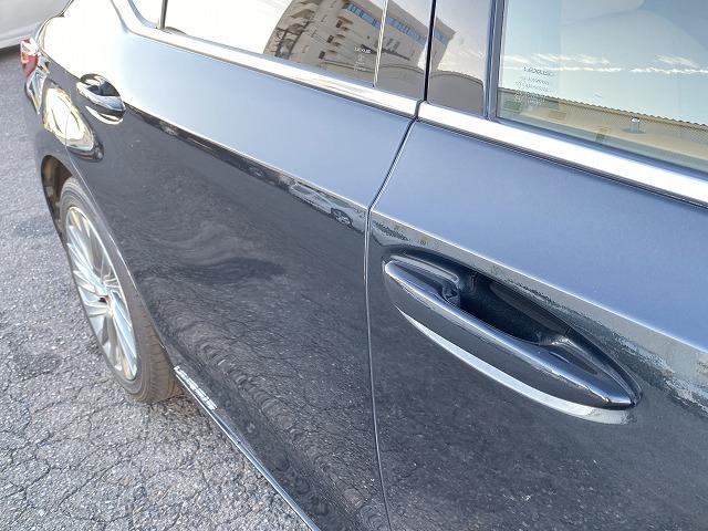 ＥＳ ＥＳ３００ｈ　サンルーフ／純正ナビＴＶ／Ｂカメラ／ビルトインＥＴＣ／ベンチレーション＆シートヒーター／スマートキー＆プッシュスタート／リア電動シェード／ステアリングヒーター（19枚目）