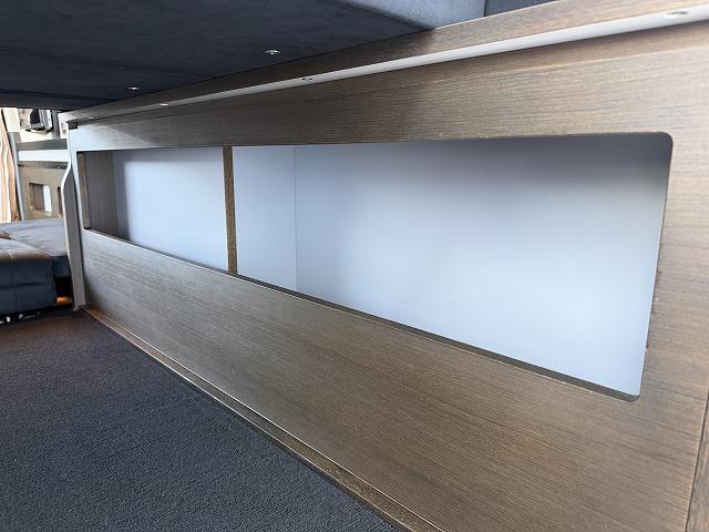 ハイエースバン 　トイファクトリー製バーデングランデ／カーサホームブラックエディション／ディーゼル／４ＷＤ／リチウム１５０Ａ／ダイキンエアコン／ソーラー／ＦＦヒーター／冷蔵庫／ＪＡＯＳアルミ／強化足回り／クルコン（34枚目）