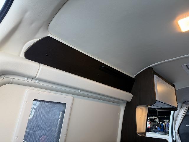 ハイエースバン 　トイファクトリー製バーデングランデ／カーサホームブラックエディション／ディーゼル／４ＷＤ／リチウム１５０Ａ／ダイキンエアコン／ソーラー／ＦＦヒーター／冷蔵庫／ＪＡＯＳアルミ／強化足回り／クルコン（36枚目）