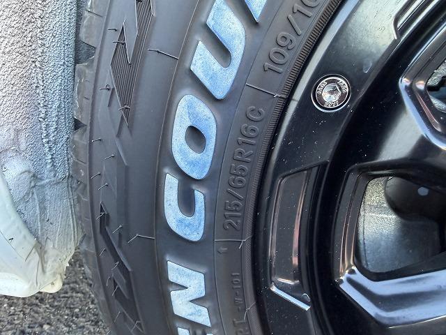 ハイエースバン 　トイファクトリー製バーデングランデ／カーサホームブラックエディション／ディーゼル／４ＷＤ／リチウム１５０Ａ／ダイキンエアコン／ソーラー／ＦＦヒーター／冷蔵庫／ＪＡＯＳアルミ／強化足回り／クルコン（39枚目）