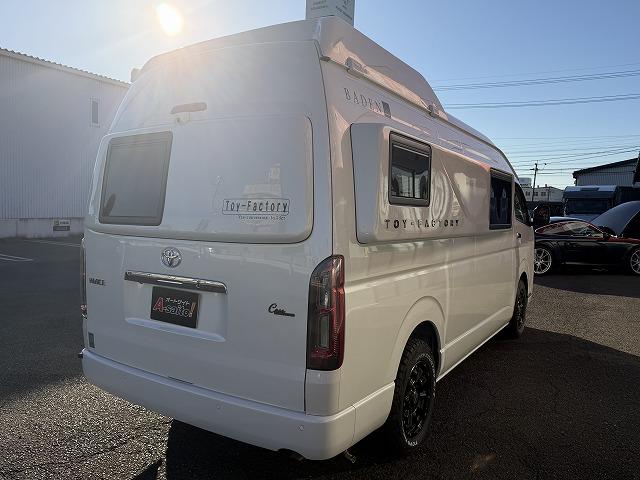 ハイエースバン 　トイファクトリー製バーデングランデ／カーサホームブラックエディション／ディーゼル／４ＷＤ／リチウム１５０Ａ／ダイキンエアコン／ソーラー／ＦＦヒーター／冷蔵庫／ＪＡＯＳアルミ／強化足回り／クルコン（45枚目）