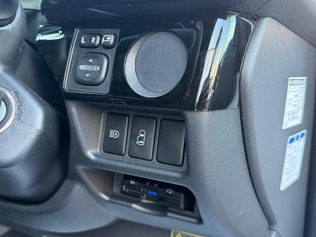 ハイエースバン 　トイファクトリー製バーデングランデ／カーサホームブラックエディション／ディーゼル／４ＷＤ／リチウム１５０Ａ／ダイキンエアコン／ソーラー／ＦＦヒーター／冷蔵庫／ＪＡＯＳアルミ／強化足回り／クルコン（53枚目）