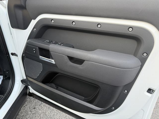 ディフェンダー 110S P300 純正ナビ/19インチAW/360°カメラ/LEDヘッドライト/AppleCarPlay/ドラレコ(22枚目)