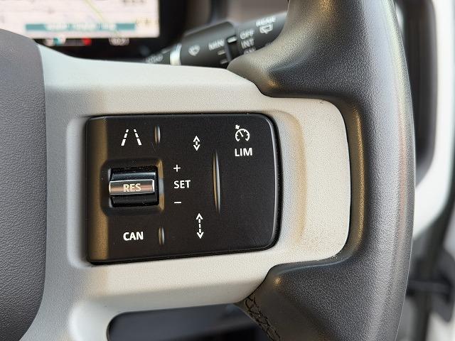 ディフェンダー 110S P300 純正ナビ/19インチAW/360°カメラ/LEDヘッドライト/AppleCarPlay/ドラレコ(29枚目)