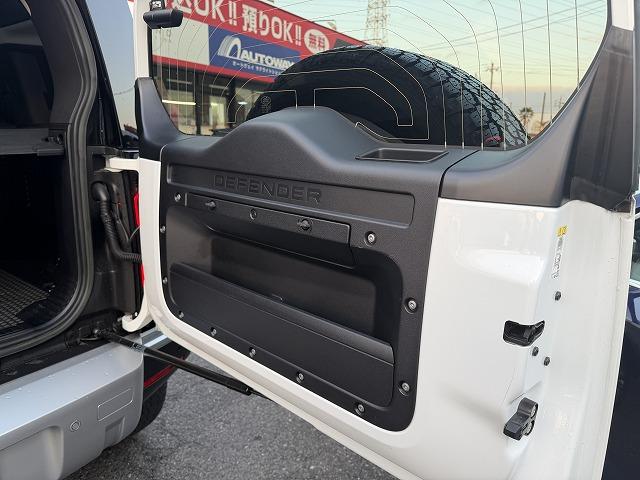 ディフェンダー 110S P300 純正ナビ/19インチAW/360°カメラ/LEDヘッドライト/AppleCarPlay/ドラレコ(44枚目)