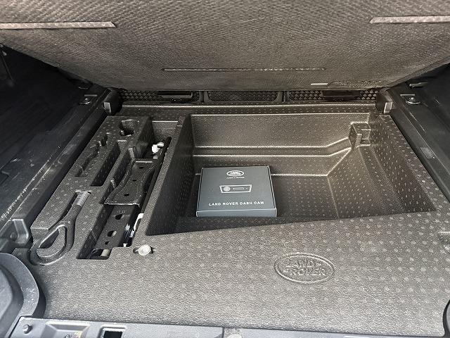 ディフェンダー 110S P300 純正ナビ/19インチAW/360°カメラ/LEDヘッドライト/AppleCarPlay/ドラレコ(45枚目)