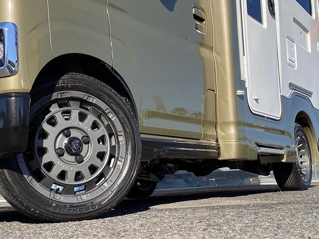 アトレー 　ＪＰスターＨＡＰＰＹ１ターボ／新車／４ＷＤ／ルームエアコン／リチウムＢＴ４００Ａｈ／１７５Ｗソーラーパネル／ベバストＦＦヒーター／２２Ｌ冷蔵庫／電動サイドオーニング／ＪＰスターワイドＡＷ／ＭＡＸＦＡＮ（3枚目）