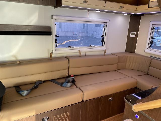 アトレー 　ＪＰスターＨＡＰＰＹ１ターボ／新車／４ＷＤ／ルームエアコン／リチウムＢＴ４００Ａｈ／１７５Ｗソーラーパネル／ベバストＦＦヒーター／２２Ｌ冷蔵庫／電動サイドオーニング／ＪＰスターワイドＡＷ／ＭＡＸＦＡＮ（38枚目）