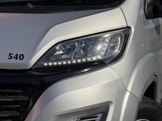 デュカト サンライト製クリフ540/インデルビー12Vルーフエアコン/1500Wインバーター/トルマヒーター・ボイラー/DC冷蔵庫/シンク/コンロ/トイレ/シャワー(3枚目)