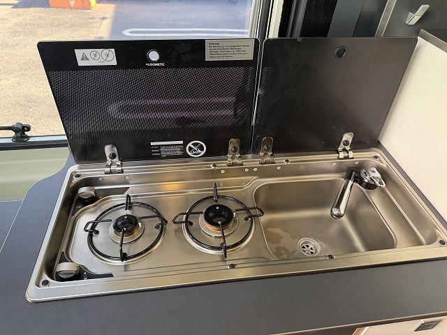 デュカト サンライト製クリフ540/インデルビー12Vルーフエアコン/1500Wインバーター/トルマヒーター・ボイラー/DC冷蔵庫/シンク/コンロ/トイレ/シャワー(20枚目)