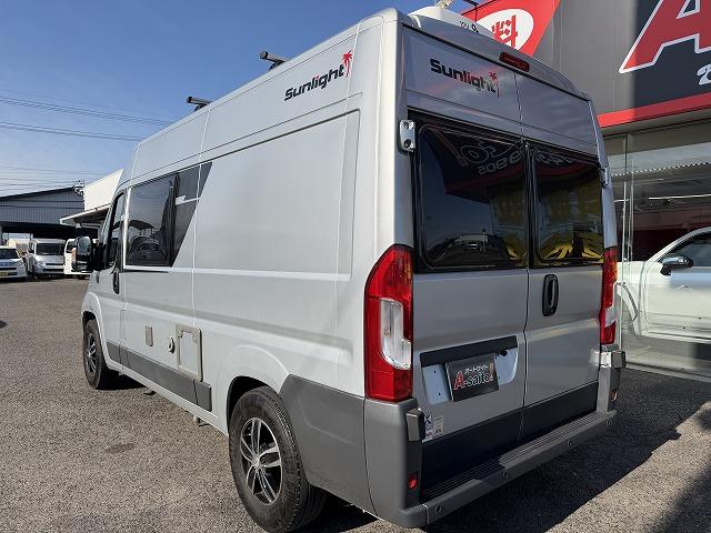 デュカト サンライト製クリフ540/インデルビー12Vルーフエアコン/1500Wインバーター/トルマヒーター・ボイラー/DC冷蔵庫/シンク/コンロ/トイレ/シャワー(46枚目)