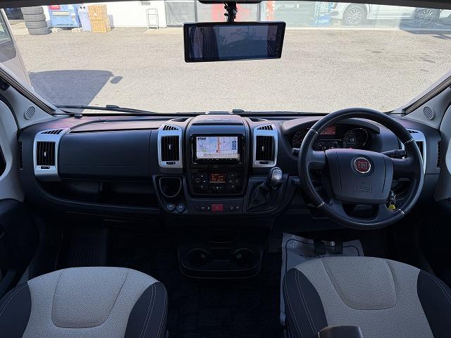 デュカト サンライト製クリフ540/インデルビー12Vルーフエアコン/1500Wインバーター/トルマヒーター・ボイラー/DC冷蔵庫/シンク/コンロ/トイレ/シャワー(51枚目)