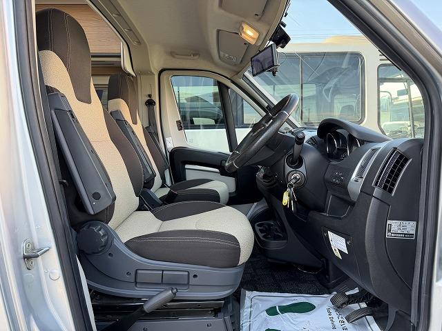 デュカト サンライト製クリフ540/インデルビー12Vルーフエアコン/1500Wインバーター/トルマヒーター・ボイラー/DC冷蔵庫/シンク/コンロ/トイレ/シャワー(55枚目)