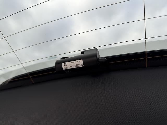 GLB GLB200d 4マチック AMGラインパッケージ パノラミックスライディングルーフ/前後ドラレコ/360度カメラ/レーダーセーフティ/シートヒーター(62枚目)