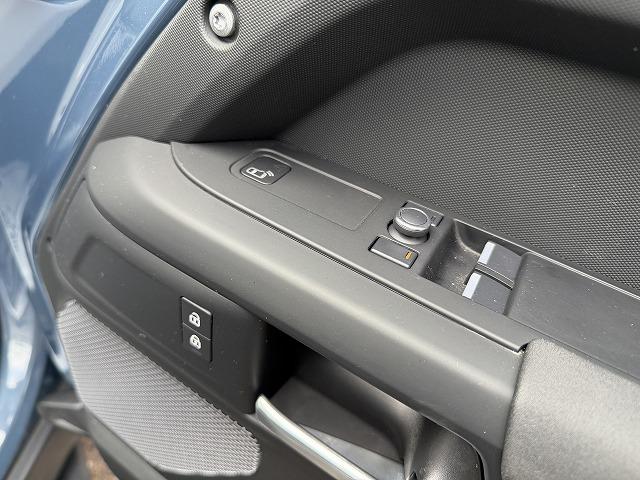 ディフェンダー ９０　ワンオーナー／ドライバーアシストパック／純正ナビ／３６０°カメラ／デジタルインナーミラー／ＡｐｐｌｅＣａｒＰｌａｙ／クリアランスソナー／サイドステップ／前後ドラレコ（32枚目）