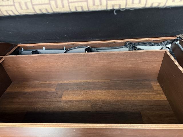 ハイエースバン 　ＯＭＣ製北斗／ディーゼル／４ＷＤ／８ナンバーキャンピング／ＦＦヒーター／マックスファン／シンク／２段ベッド／ナビ／フルセグ／ドライブレコーダー（28枚目）