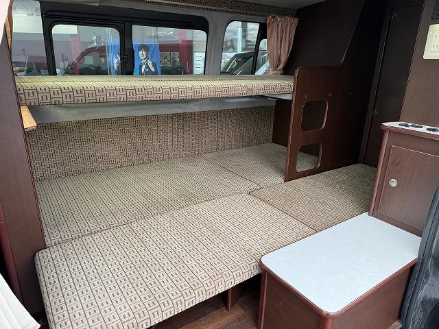 ハイエースバン 　ＯＭＣ製北斗／ディーゼル／４ＷＤ／８ナンバーキャンピング／ＦＦヒーター／マックスファン／シンク／２段ベッド／ナビ／フルセグ／ドライブレコーダー（30枚目）