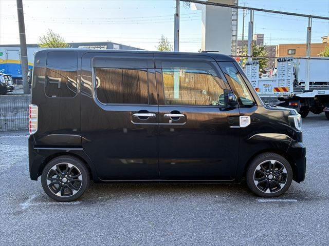 ウェイク ＧターボリミテッドＳＡＩＩＩ　禁煙車　純正メモリーナビ　全方位カメラ　両側パワースライドドア　Ｂｌｕｅｔｏｏｔｈ　地デジＴＶ　衝突軽減ブレーキ　ＨＩＤヘッドライト　ＥＴＣ　スマートキー　純正１５インチアルミ　オートハイビーム（17枚目）