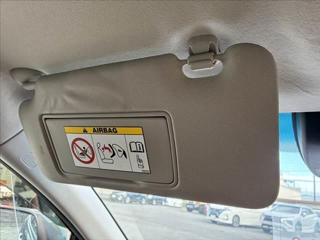 ヴェゼル ハイブリッドＺ　禁煙車　バックカメラ　Ｂｌｕｅｔｏｏｔｈ　地デジＴＶ　ＥＴＣ　ＬＥＤヘッドライト　シートヒーター　ハーフレザーシート　スマートキー　盗難防止装置　オートエアコン　ＳＤナビ　電動格納ミラー（45枚目）