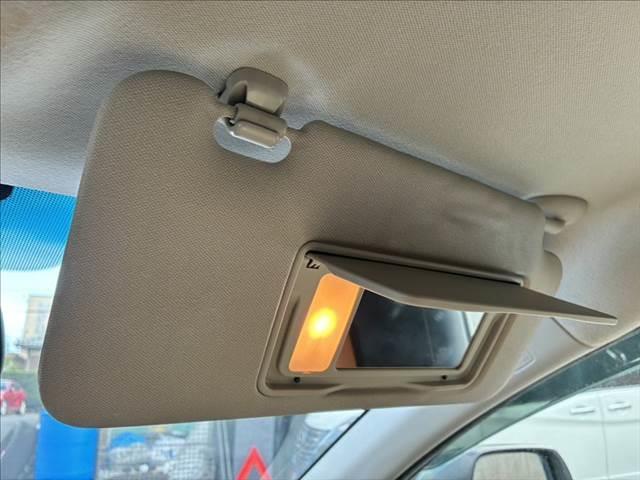 ヴェゼル ハイブリッドＺ　禁煙車　バックカメラ　Ｂｌｕｅｔｏｏｔｈ　地デジＴＶ　ＥＴＣ　ＬＥＤヘッドライト　シートヒーター　ハーフレザーシート　スマートキー　盗難防止装置　オートエアコン　ＳＤナビ　電動格納ミラー（46枚目）