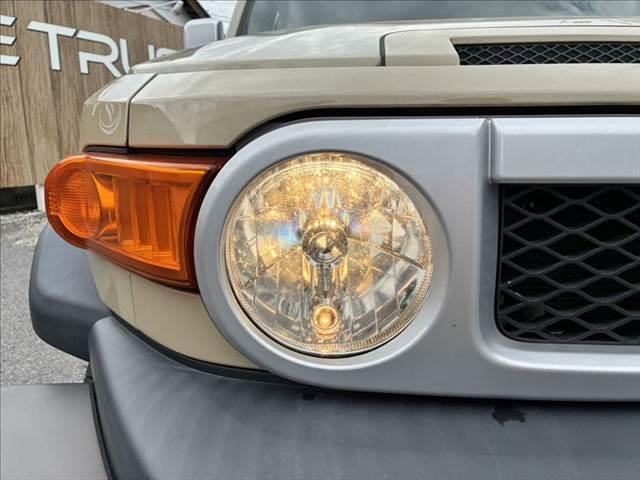 FJクルーザー オフロードパッケージ 4WD 純正ルーフキャリア A-TRAC 純正SDナビ ブルートゥース フルセグTV ETC キーレス クリアランスソナー 17インチアルミホイール パワーウィンドウ パワーステアリング(32枚目)