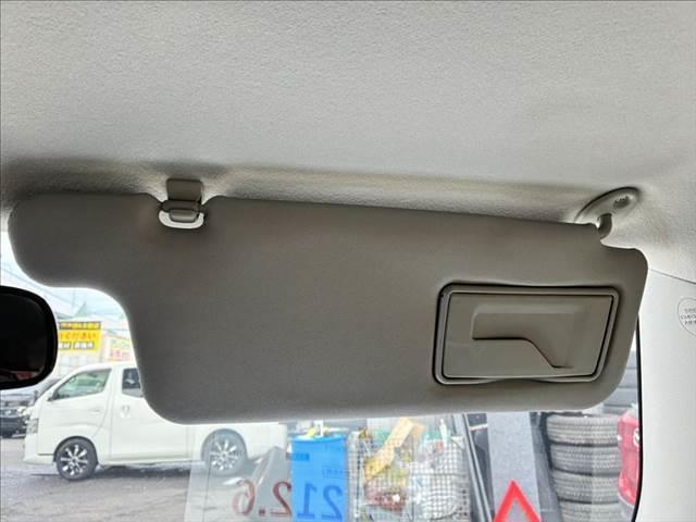 FJクルーザー オフロードパッケージ 4WD 純正ルーフキャリア A-TRAC 純正SDナビ ブルートゥース フルセグTV ETC キーレス クリアランスソナー 17インチアルミホイール パワーウィンドウ パワーステアリング(41枚目)