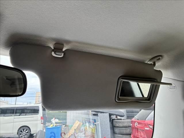 FJクルーザー オフロードパッケージ 4WD 純正ルーフキャリア A-TRAC 純正SDナビ ブルートゥース フルセグTV ETC キーレス クリアランスソナー 17インチアルミホイール パワーウィンドウ パワーステアリング(43枚目)