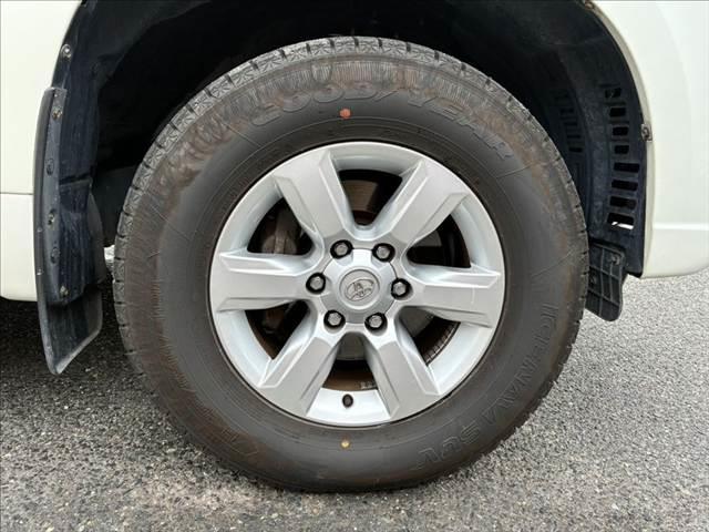 ランドクルーザープラド ＴＸ　サンルーフ　アルパインナビ　禁煙車　障害物センサー　ＥＴＣ　フルセグＴＶ　ブルートゥース　ＣＤ／ＤＶＤ再生　スマートキー　プッシュスタート　ＬＥＤヘッドライト　４ＷＤ　オートエアコン　横滑り防止装置（15枚目）