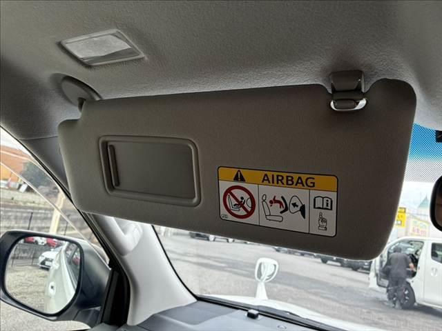 ランドクルーザープラド ＴＸ　サンルーフ　アルパインナビ　禁煙車　障害物センサー　ＥＴＣ　フルセグＴＶ　ブルートゥース　ＣＤ／ＤＶＤ再生　スマートキー　プッシュスタート　ＬＥＤヘッドライト　４ＷＤ　オートエアコン　横滑り防止装置（46枚目）