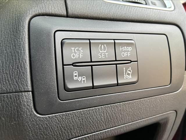 ＣＸ－５ ＸＤ　プロアクティブ　アイアクティブセンス　純正ＳＤナビ　サイドカメラ　バックカメラ　レーダークルーズコントロール　フルセグＴＶ　Ｂｌｕｅｔｏｏｔｈ　ＥＴＣ　スマートキー　ＬＥＤヘッドライト　ブラインドスポットモニター（8枚目）