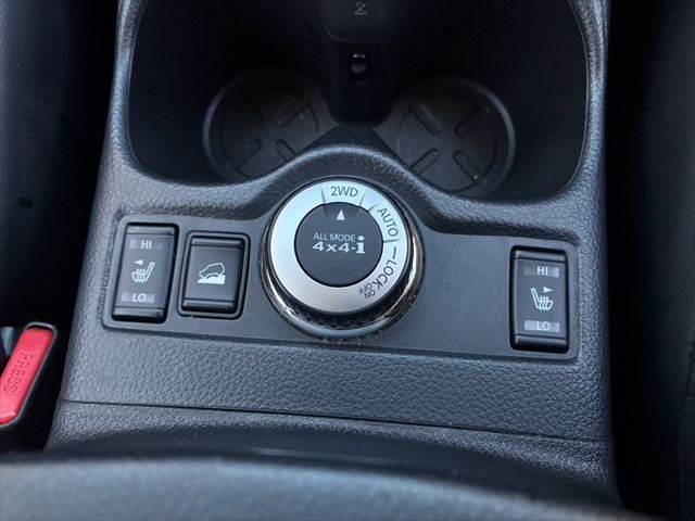 エクストレイル ２０Ｘ　ハイブリッド　エマージェンシーブレーキＰ　４ＷＤ　禁煙車　純正ＳＤナビ　バックカメラ　Ｂｌｕｅｔｏｏｔｈ　フルセグＴＶ　シートヒーター　オートエアコン　ルーフレール　ＥＴＣ　純正１７インチアルミホイール　スマートキー　電動格納ミラー（7枚目）