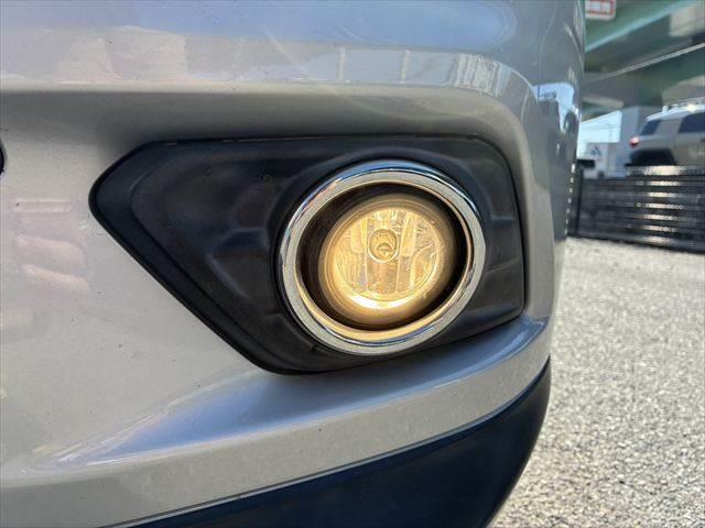 エクストレイル ２０Ｘ　ハイブリッド　エマージェンシーブレーキＰ　４ＷＤ　禁煙車　純正ＳＤナビ　バックカメラ　Ｂｌｕｅｔｏｏｔｈ　フルセグＴＶ　シートヒーター　オートエアコン　ルーフレール　ＥＴＣ　純正１７インチアルミホイール　スマートキー　電動格納ミラー（14枚目）