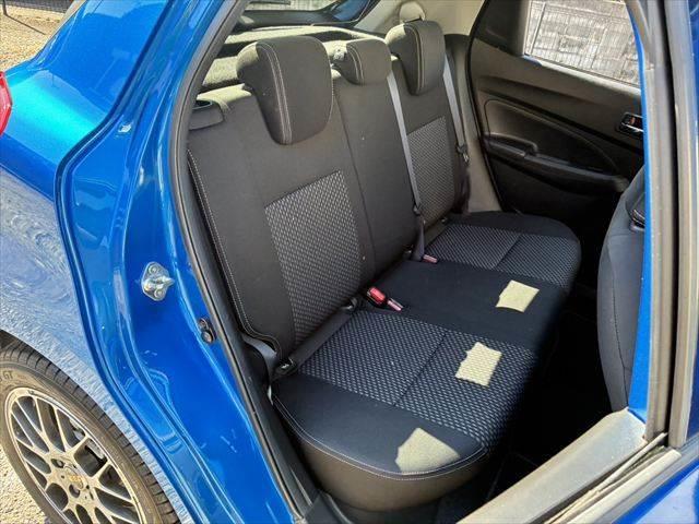 スイフト ＲＳｔ　純正メモリーナビ　全周囲カメラ　シートヒーター　フルセグＴＶ　ＢＢＳアルミホイール　ＨＫＳマフラー　ＥＴＣ　Ｂｌｕｅｔｏｏｔｈ　パドルシフト　ＬＥＤヘッドライト　スマートキー　電動格納ミラー（10枚目）