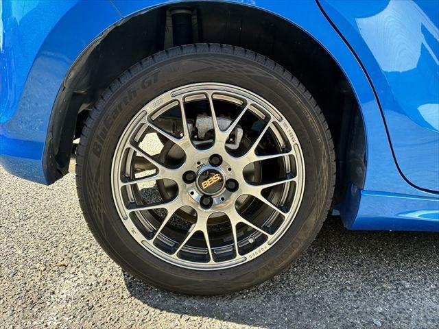 スイフト ＲＳｔ　純正メモリーナビ　全周囲カメラ　シートヒーター　フルセグＴＶ　ＢＢＳアルミホイール　ＨＫＳマフラー　ＥＴＣ　Ｂｌｕｅｔｏｏｔｈ　パドルシフト　ＬＥＤヘッドライト　スマートキー　電動格納ミラー（29枚目）