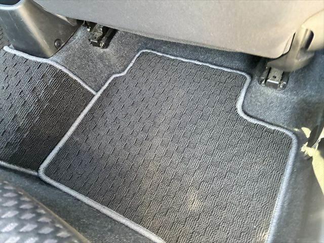 スイフト ＲＳｔ　純正メモリーナビ　全周囲カメラ　シートヒーター　フルセグＴＶ　ＢＢＳアルミホイール　ＨＫＳマフラー　ＥＴＣ　Ｂｌｕｅｔｏｏｔｈ　パドルシフト　ＬＥＤヘッドライト　スマートキー　電動格納ミラー（48枚目）